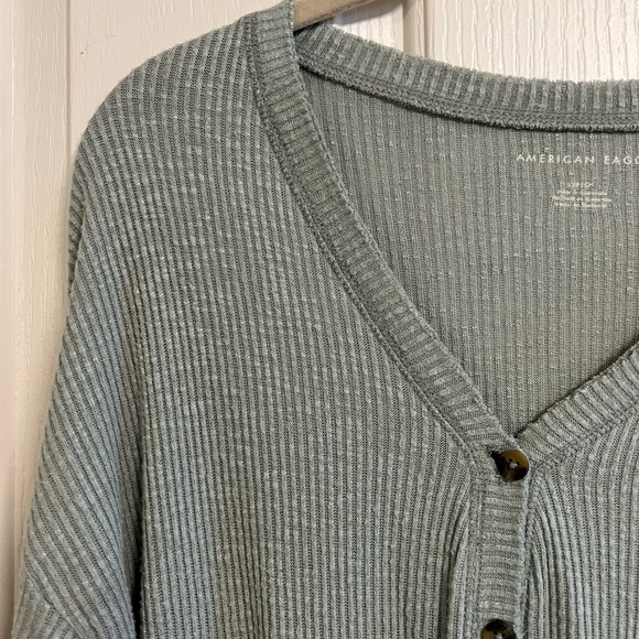 High-low long sleeve - Picture 2 of 3